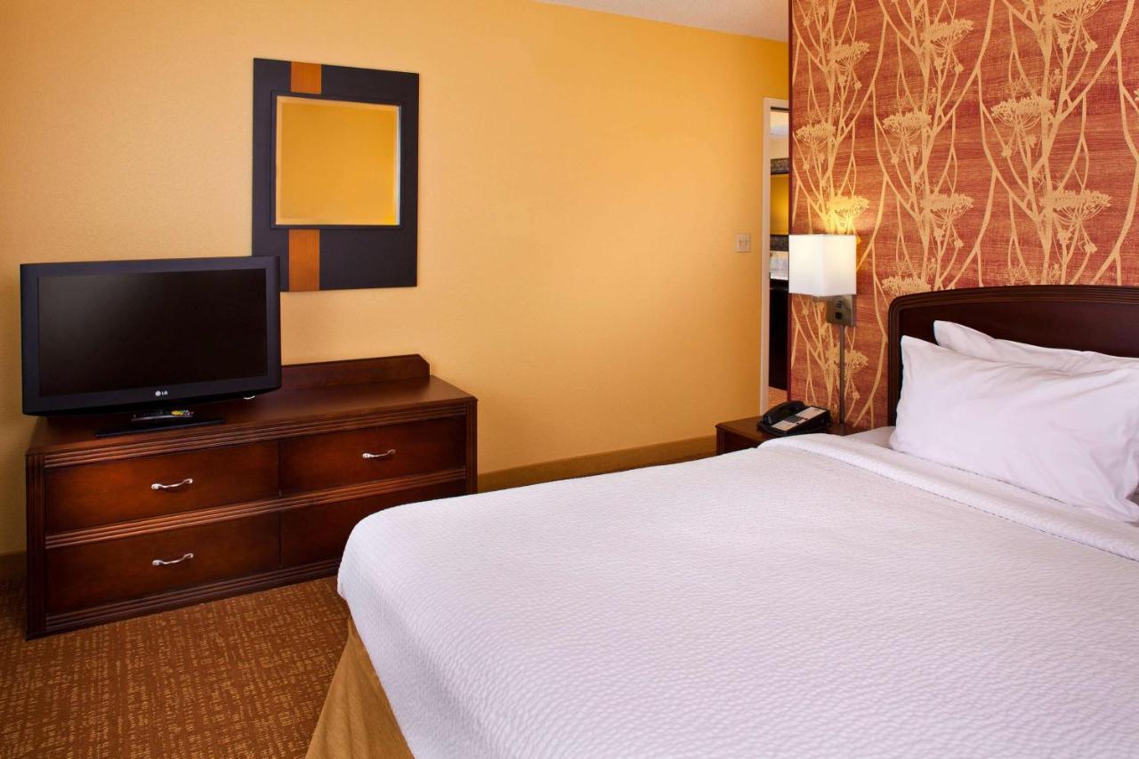 Spark By Hilton Birmingham Colonnade Экстерьер фото